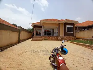Furnished 4bdrm Bungalow in Kira Corporate for sale