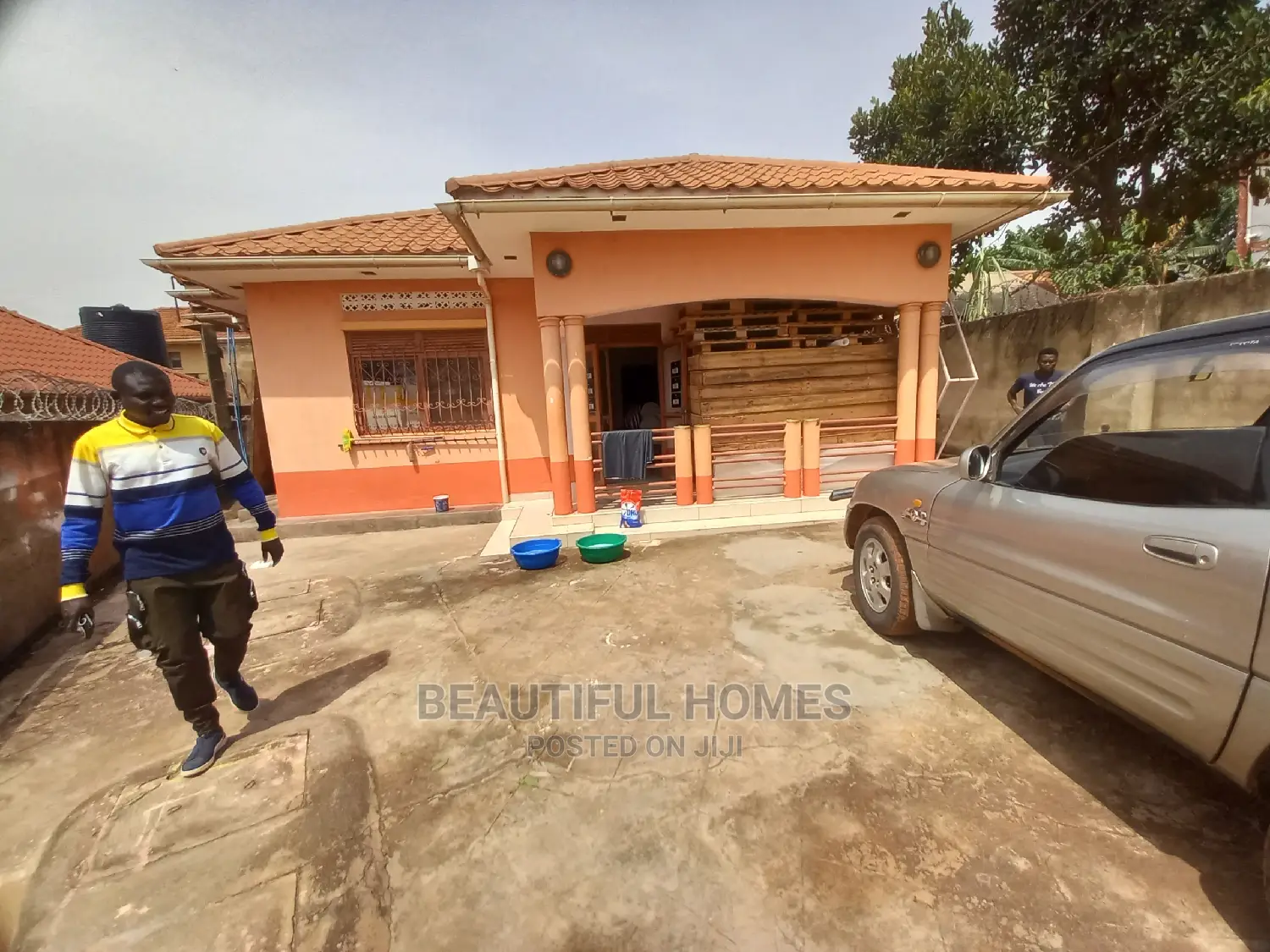 Furnished 3bdrm Bungalow in Najjera Tarmack, Central Division for sale