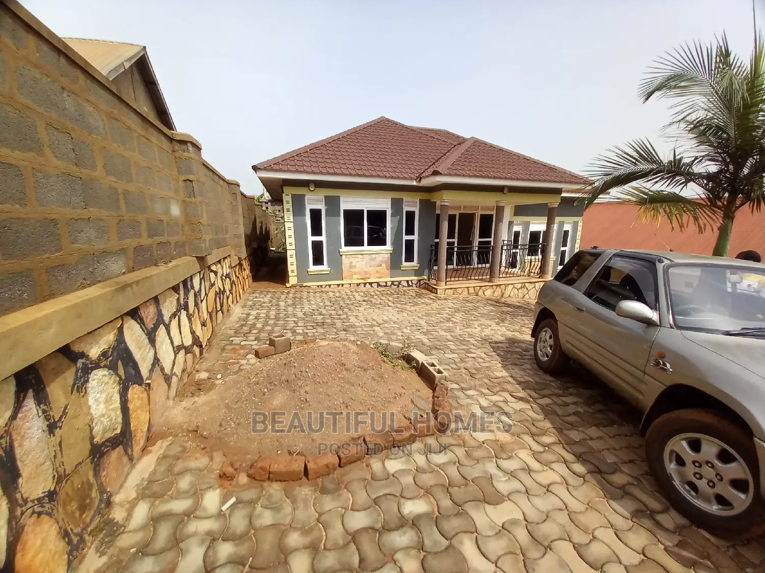 Furnished 4bdrm Bungalow in Kira Nice for Sale