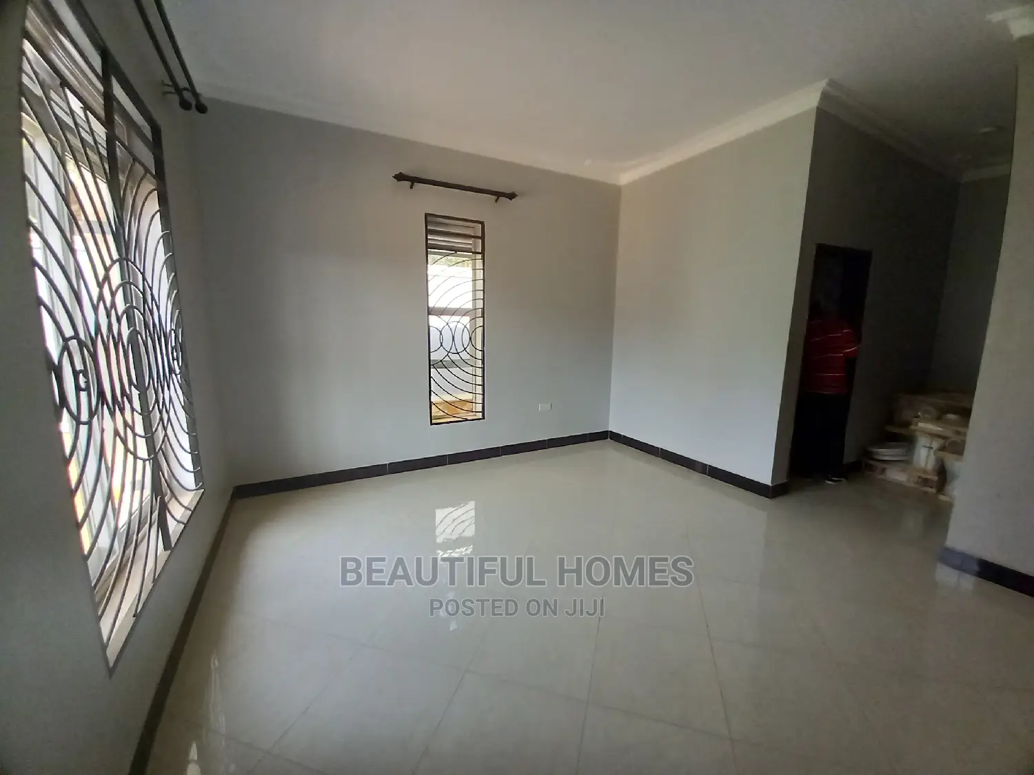 Furnished 4bdrm Bungalow in Kira Organised for Sale