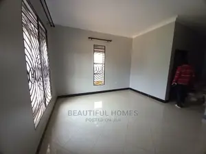 Furnished 4bdrm Bungalow in Kira Organised for Sale