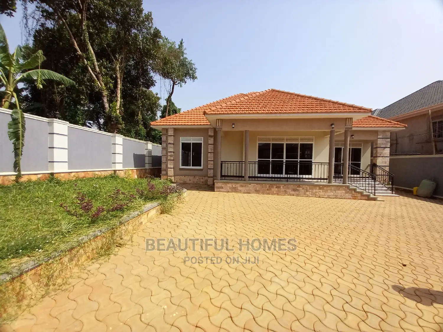 Furnished 4bdrm House in Kira First Class for Sale