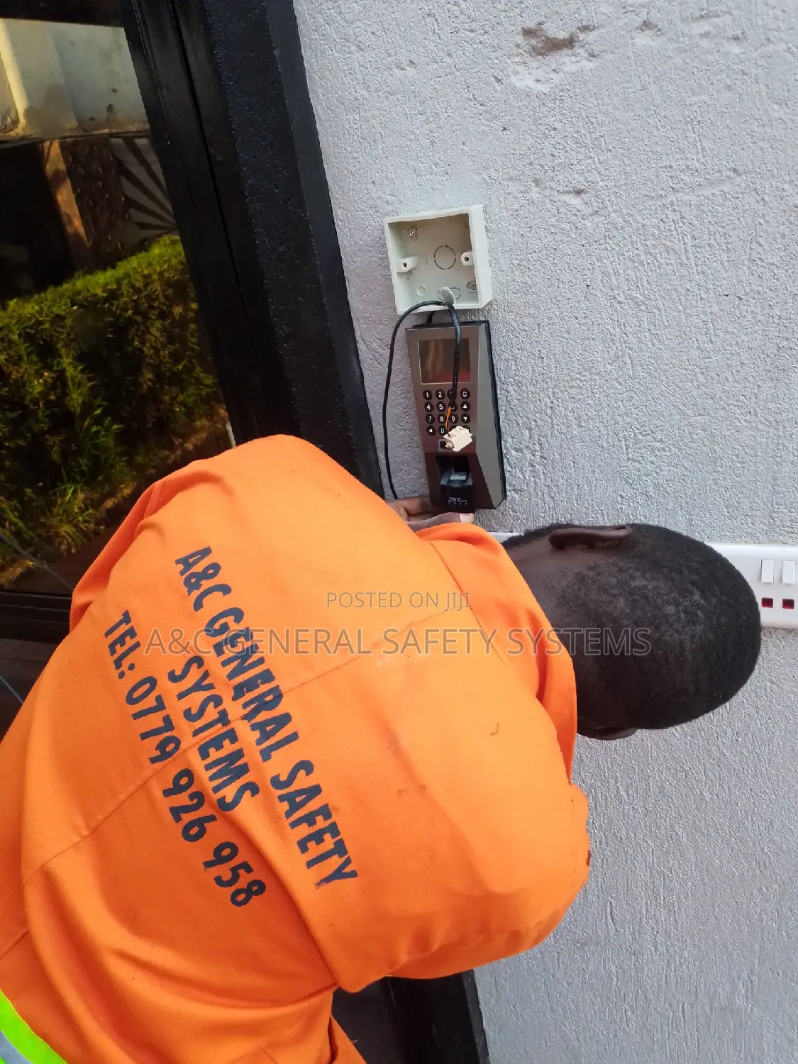 Time and Attendance Reader Biometric System and Software