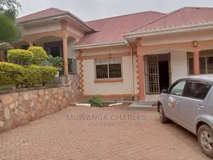 2bdrm House in Fs Properties Ltd, Central Division for rent