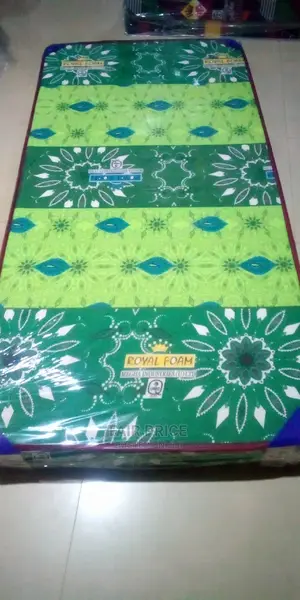 Photo - Royal Foam Mattress 4*6