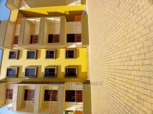 Furnished 3bdrm Condo in Kisaasi, Central Division for Sale