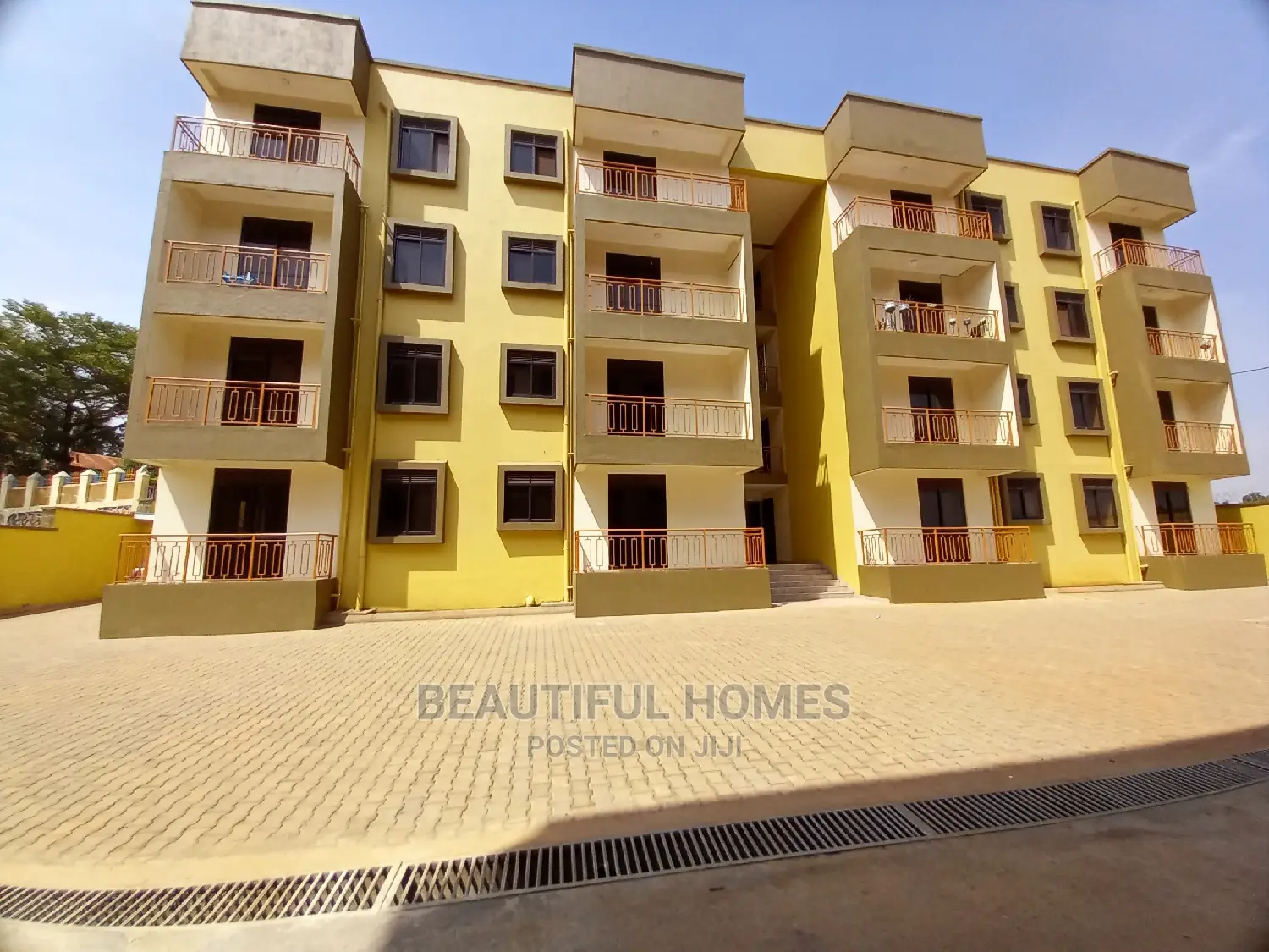 Furnished 3bdrm Condo in Kisaasi, Central Division for Sale