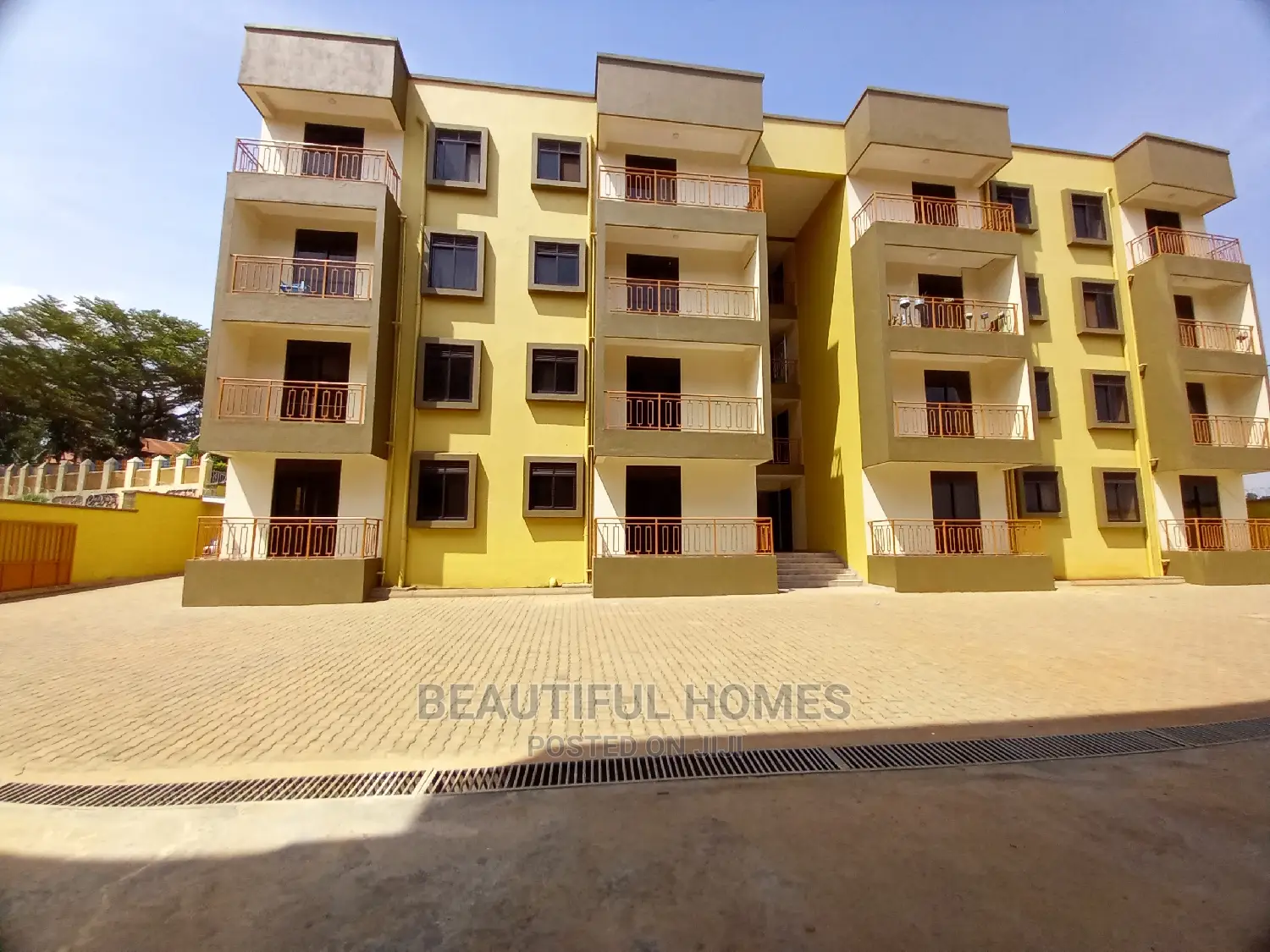 Furnished 3bdrm Condo in Kisaasi, Central Division for Sale