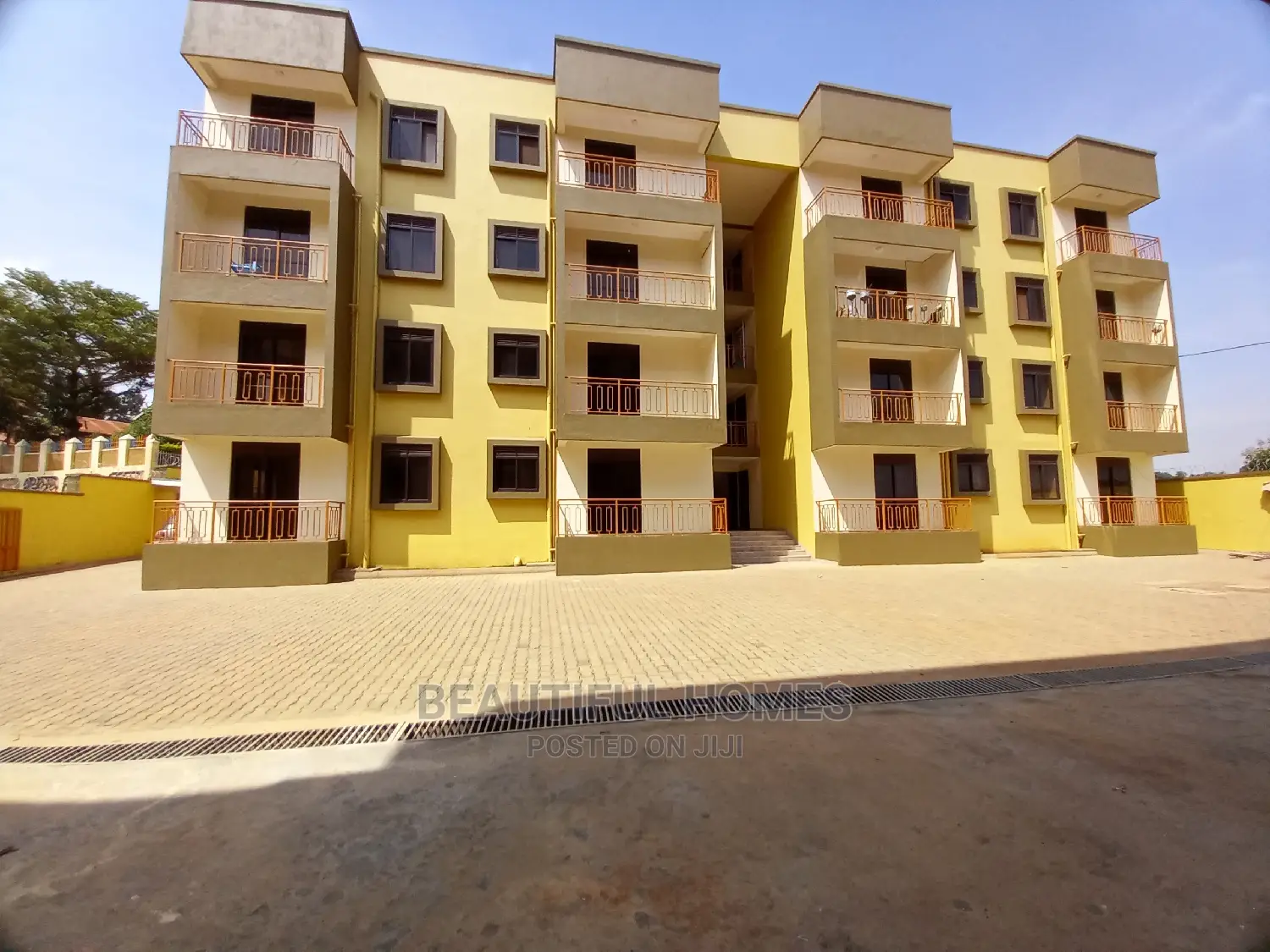 Furnished 3bdrm Condo in Kisaasi, Central Division for Sale