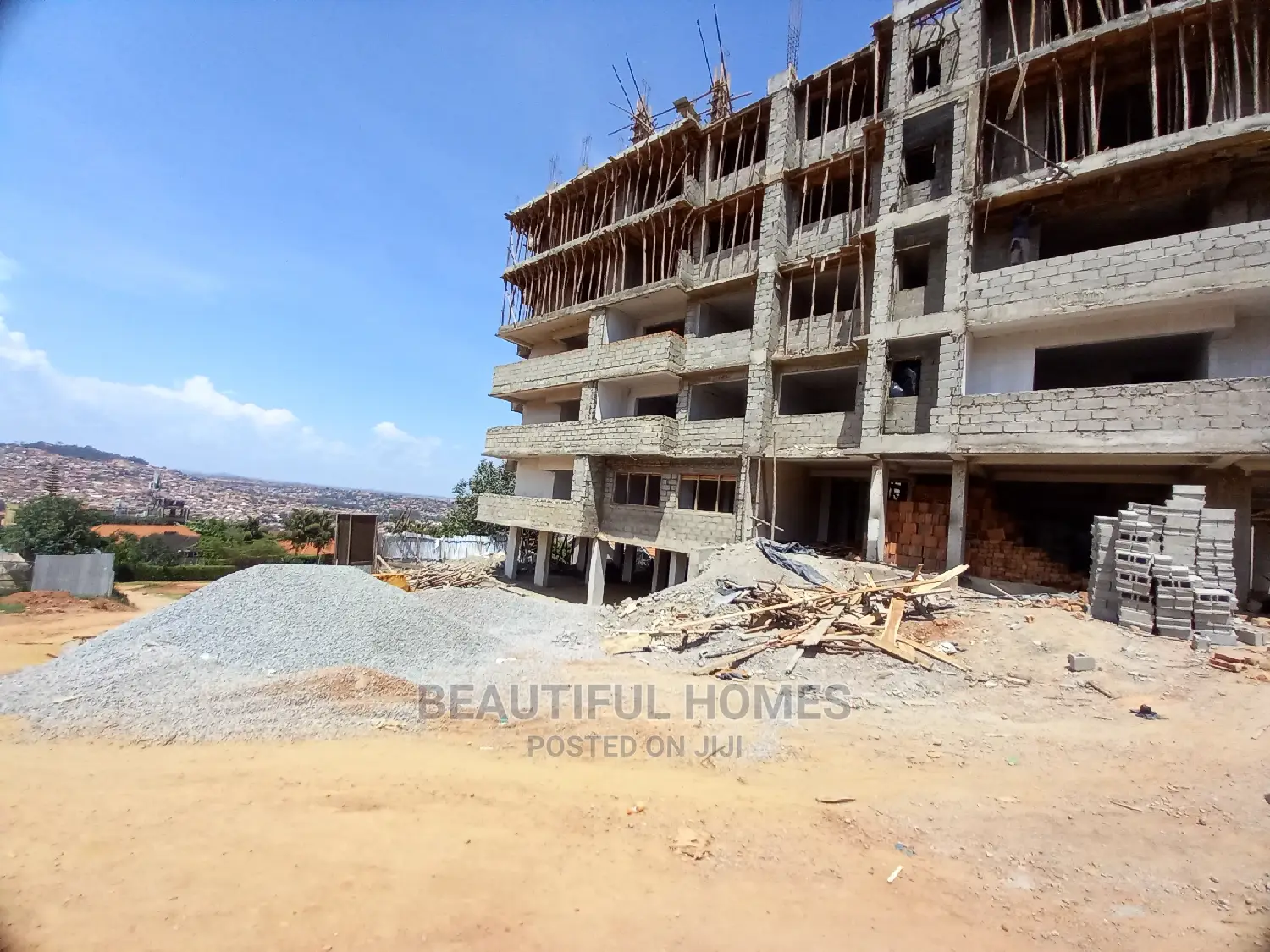 Furnished 2bdrm Condo in Mutungo, Central Division for Sale