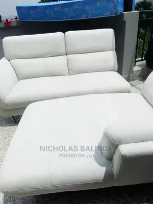 We Do Clean Chairs , Carpets, Matterless and We Do Good Work