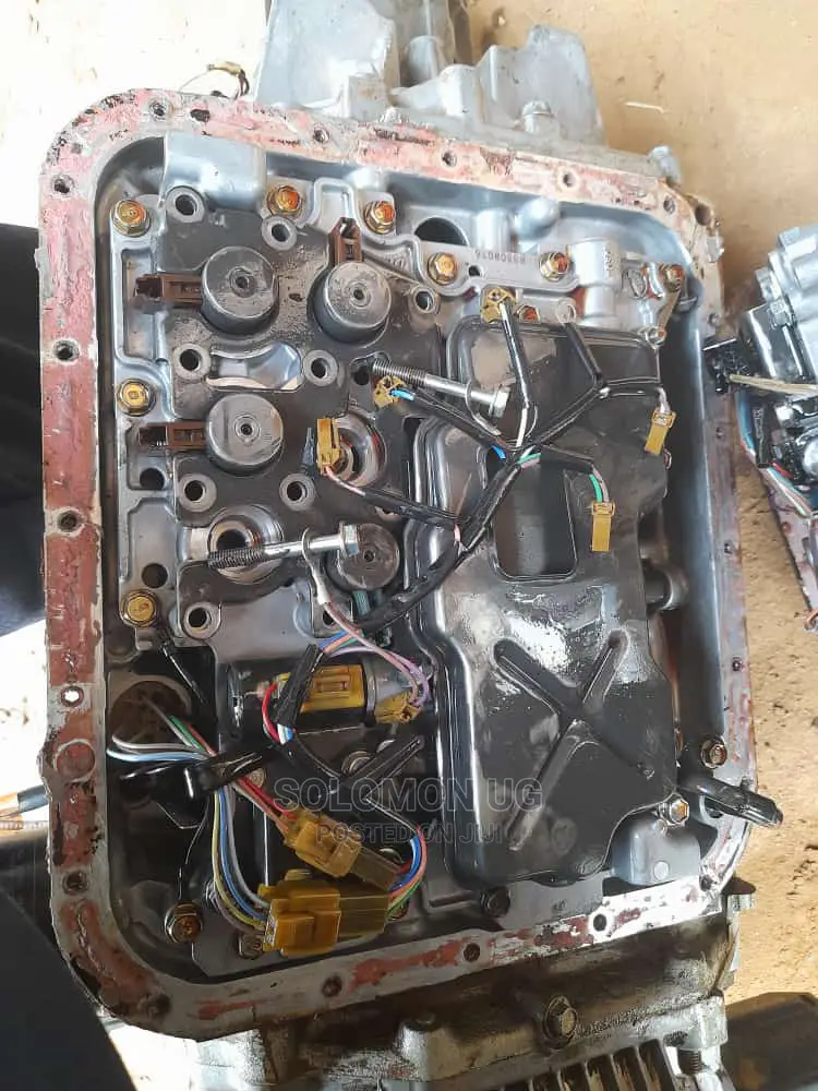 Subaru Gearbox Repairing Available