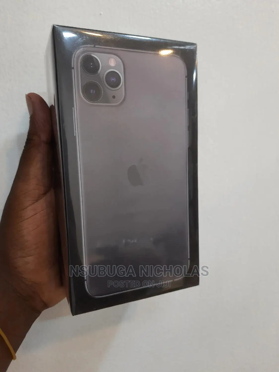 New Apple iPhone 11 Pro Max 256 GB Gray