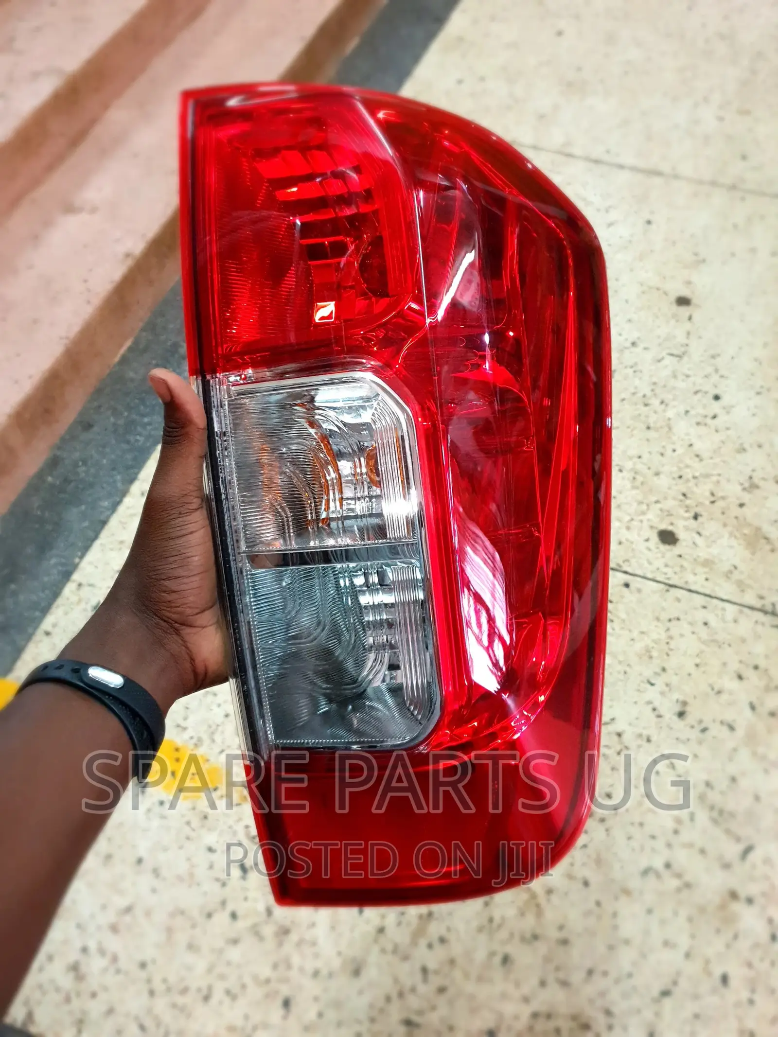 Taillight Nissan Navara 2016 - 2019