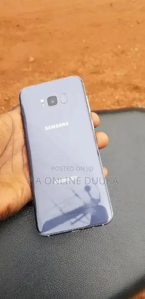 Photo - Samsung Galaxy S8 Plus 64 GB Gray