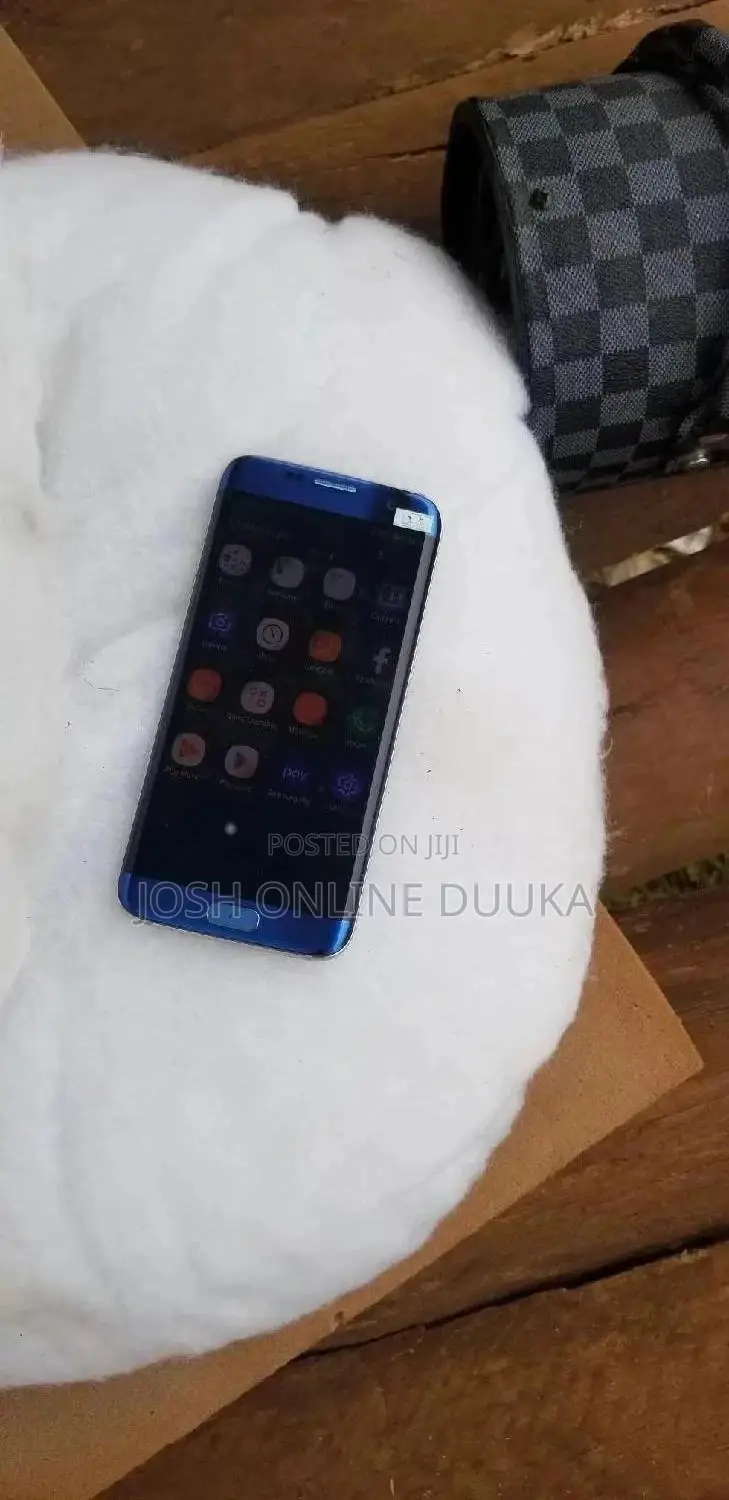 Samsung Galaxy S7 edge 32 GB Silver