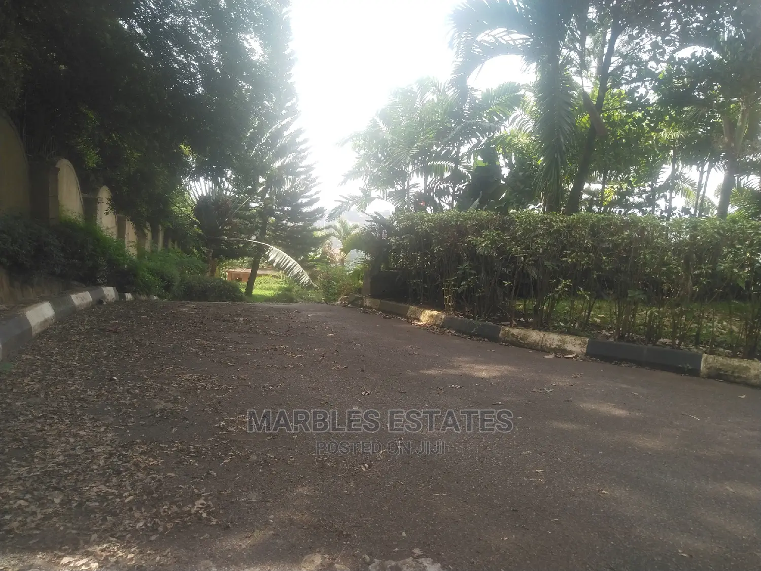 10bdrm Mansion in Naguru, Central Division for Rent