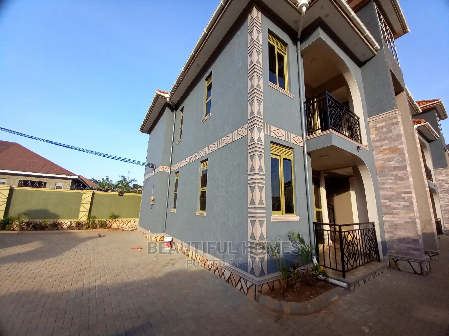 Furnished 2bdrm Block of Flats in Najjera Executive, Central Division