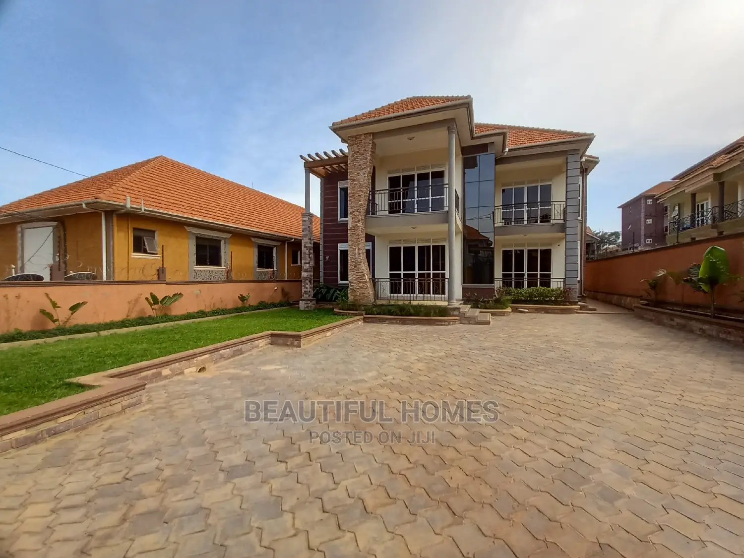Furnished 6bdrm Mansion in Kyanja, Central Division for Sale