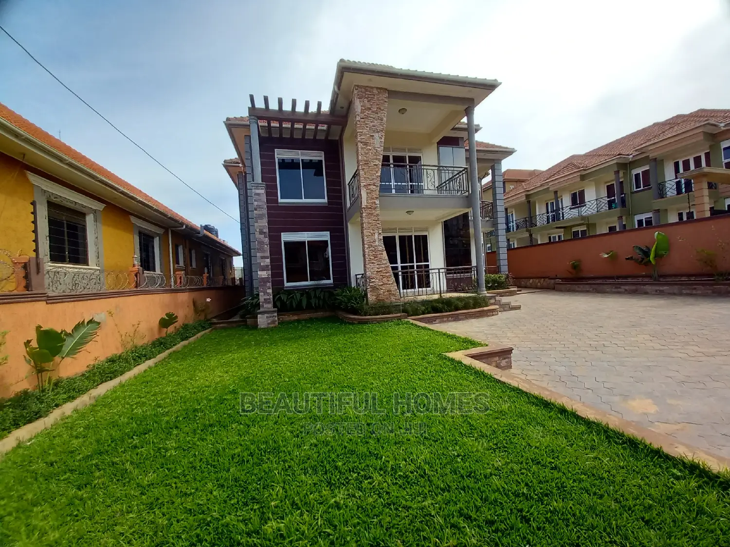 Furnished 6bdrm House in Kyanja, Nakawa for sale