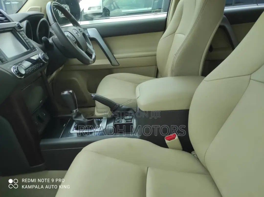 Toyota Land Cruiser Prado 2.7 2017 Brown
