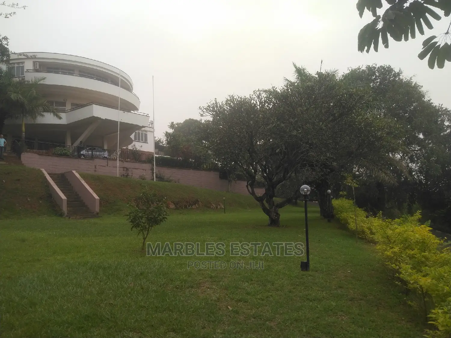 Exceutive Mansion for Sale in Kololo Sitted at 1 Acres