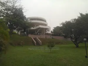 Exceutive Mansion for Sale in Kololo Sitted at 1 Acres