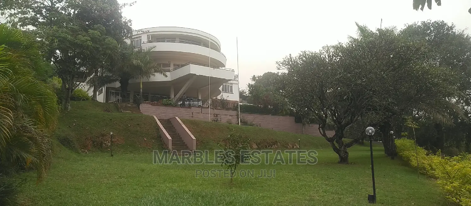 Exceutive Mansion for Sale in Kololo Sitted at 1 Acres