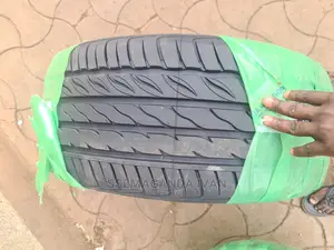 245/40r19 Sporttrak