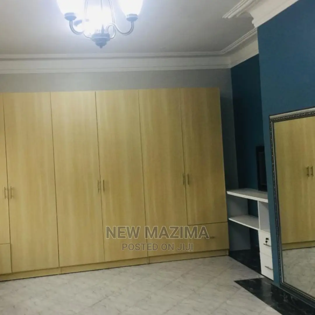 3bdrm House in Buziga, Division a for Sale