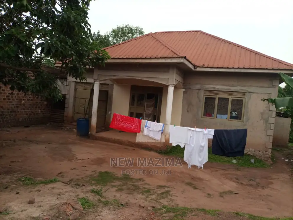 3bdrm House in Namagoma Town, Division a for Sale