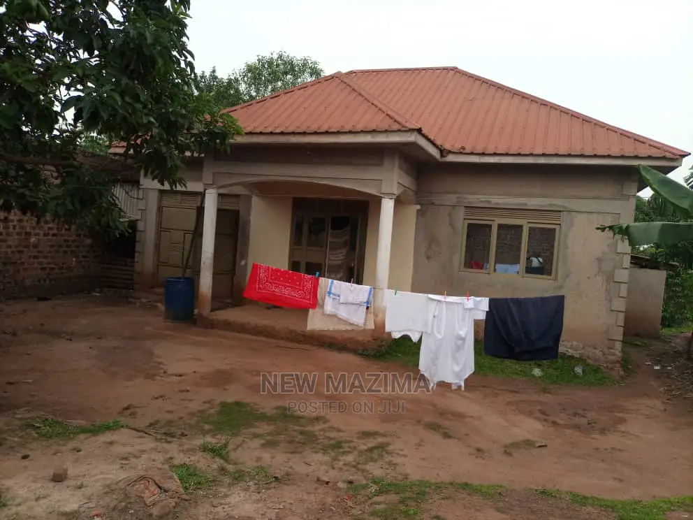 3bdrm House in Namagoma Town, Division a for Sale