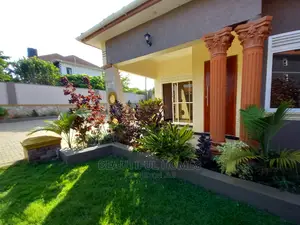 Furnished 4bdrm House in Kira for Sale