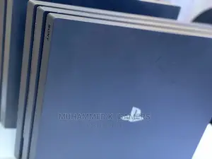 Ps4 Pro Chipped (16 Games)-2 Pads