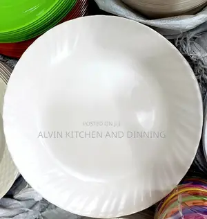 Minnie Melamine Plates