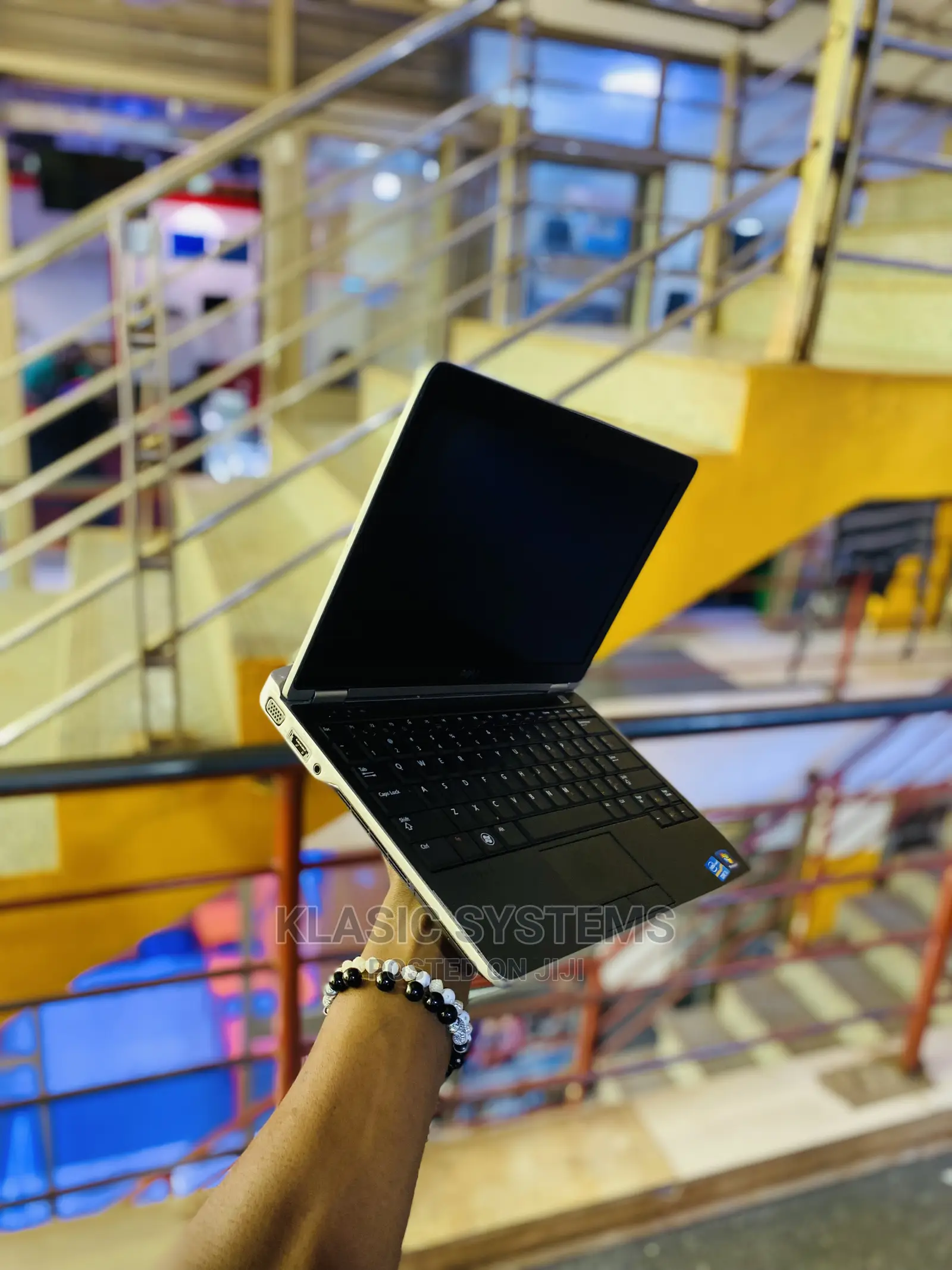 Laptop Dell 4GB Intel Core I5 HDD 320GB