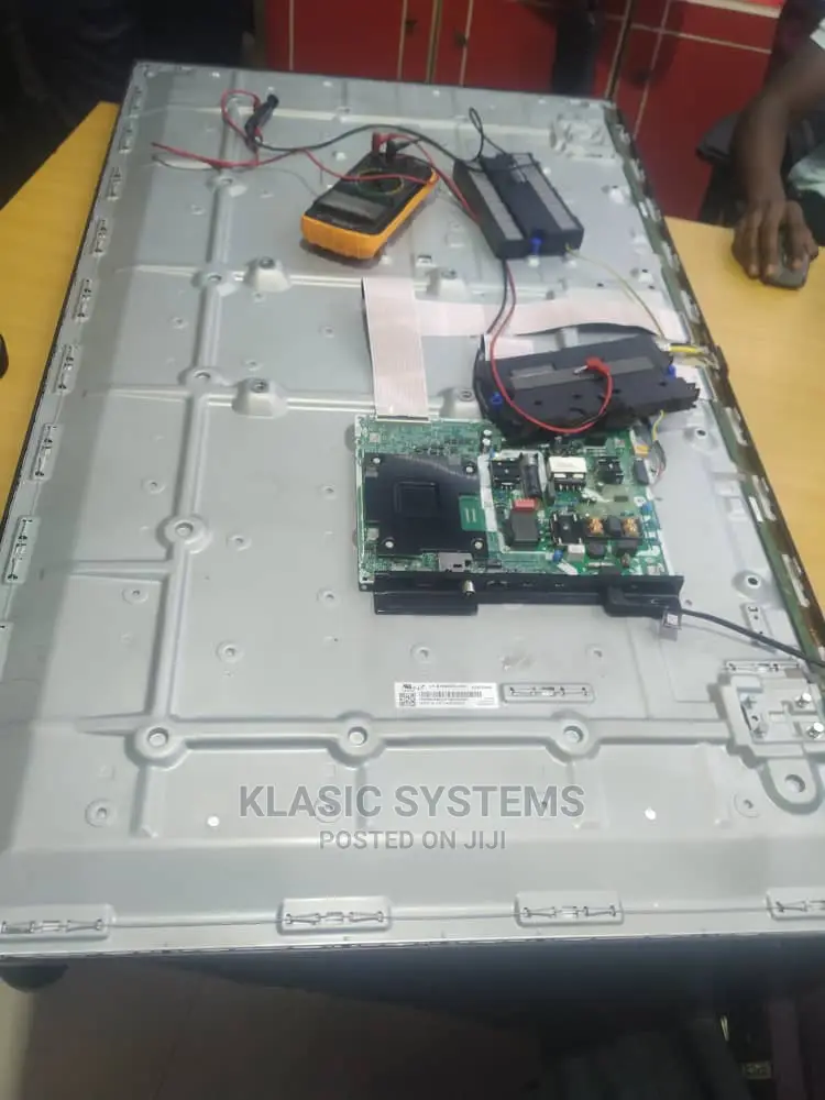 Expert in TV Repair