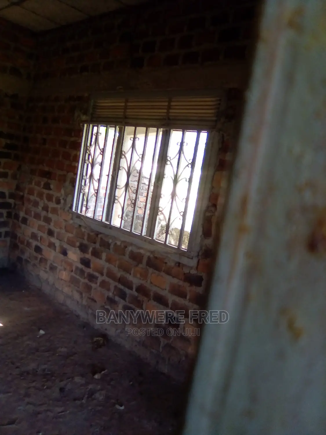 Furnished 4bdrm Bungalow in Goma for Sale