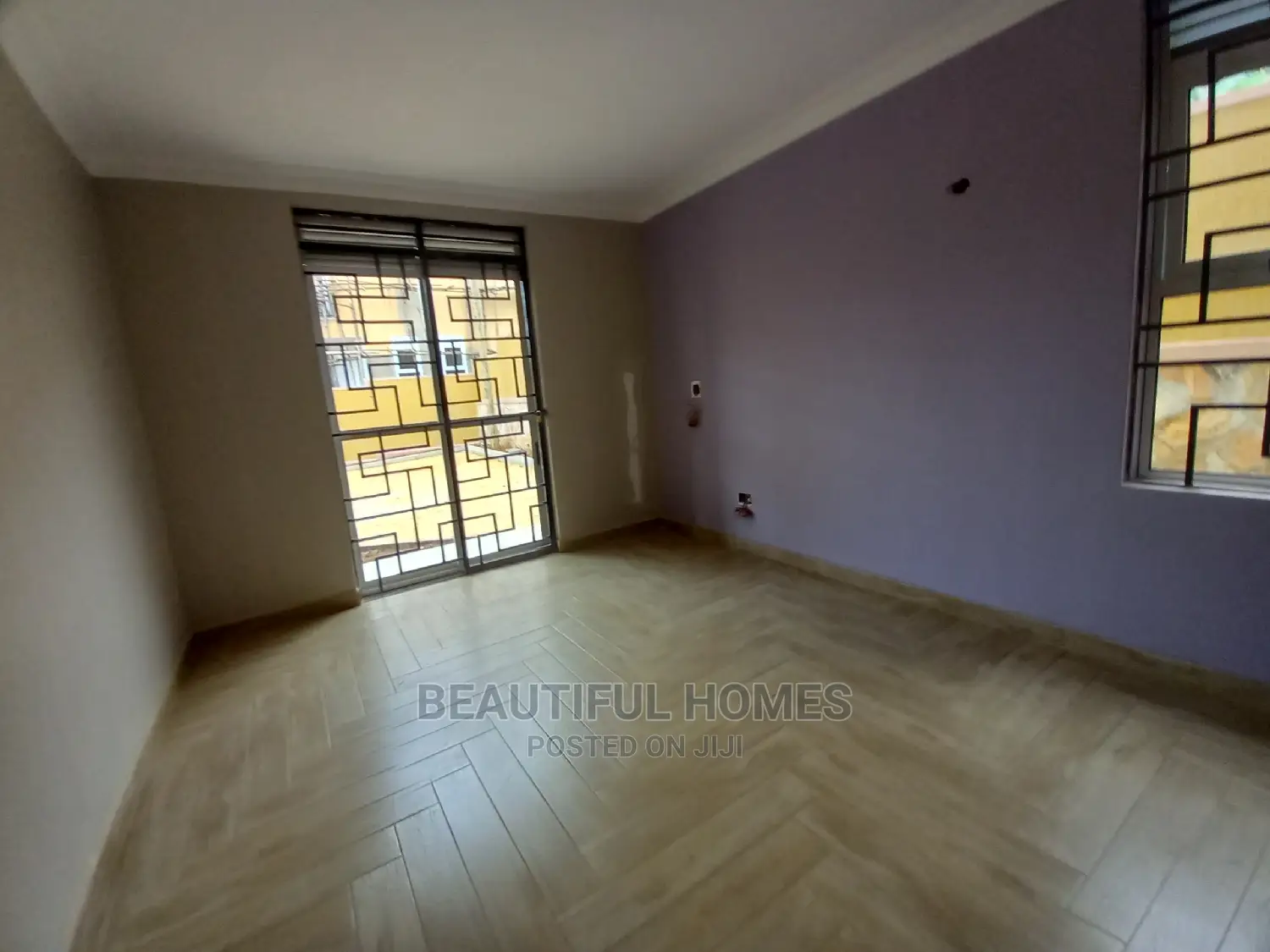 Furnished 6bdrm House in Kira Diplomat, Central Division for sale