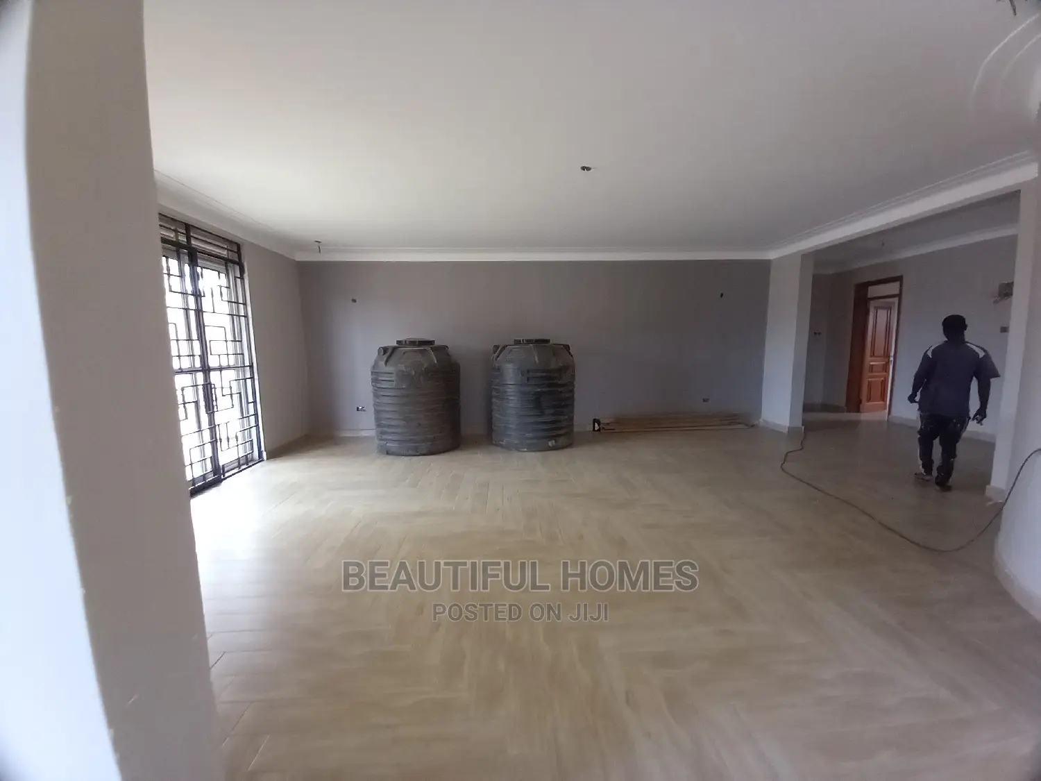 Furnished 6bdrm House in Kira Diplomat, Central Division for sale