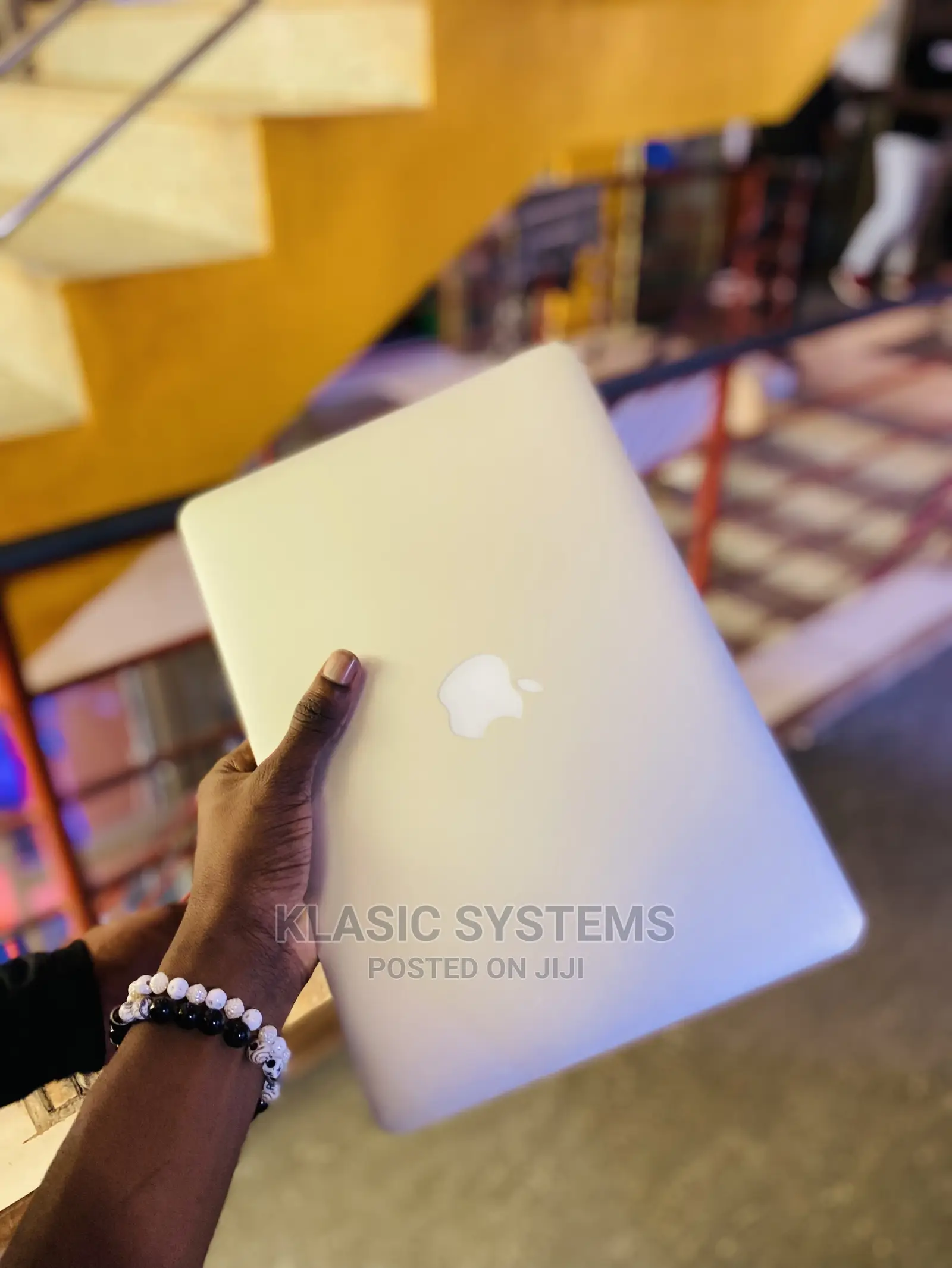 Laptop Apple MacBook 2013 4GB Intel Core I5 SSD 128GB