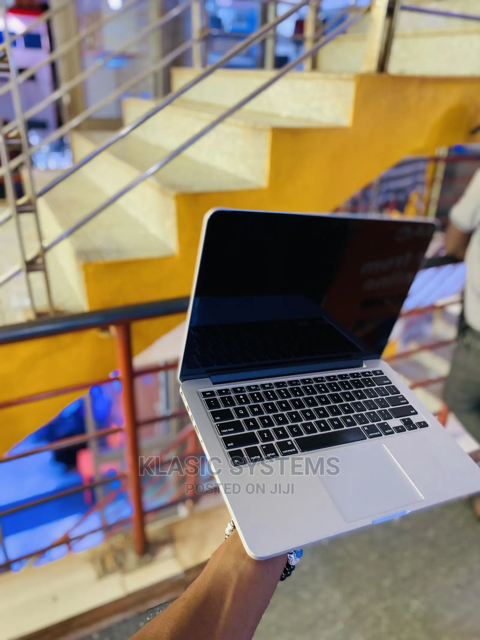 Laptop Apple MacBook 2013 4GB Intel Core I5 SSD 128GB