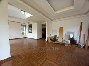 Furnished 5bdrm Mansion in Kira All Tarmacked for Sale