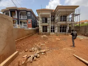 Furnished 5bdrm Mansion in Kira All Tarmacked for Sale