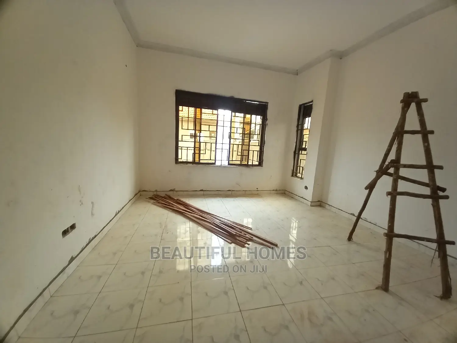 Furnished 4bdrm House in Kira Mamerito for Sale