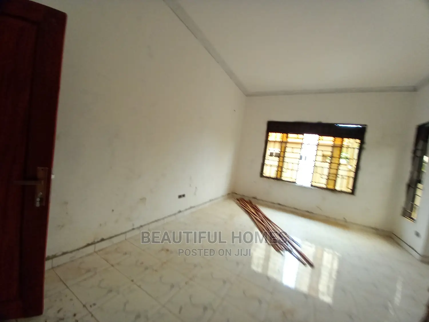 Furnished 4bdrm House in Kira Mamerito for Sale