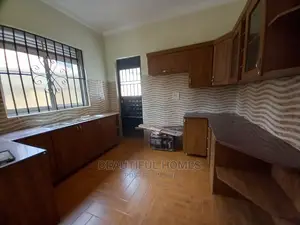 Furnished 4bdrm House in Kira Mamerito Lane for Sale