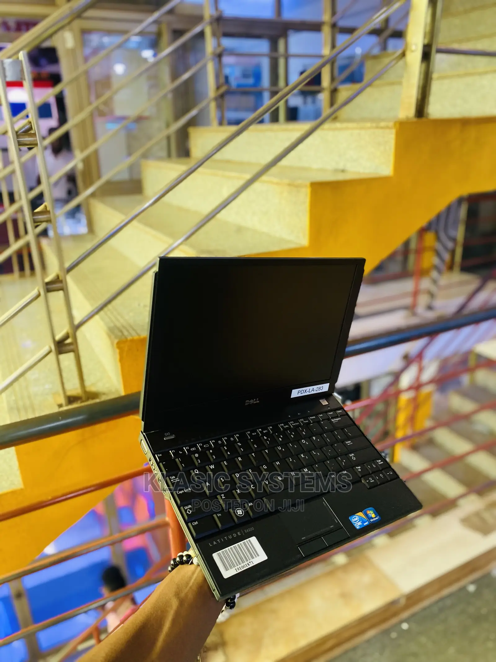 Laptop Dell Latitude E4200 2GB Intel Core 2 Duo HDD 160GB