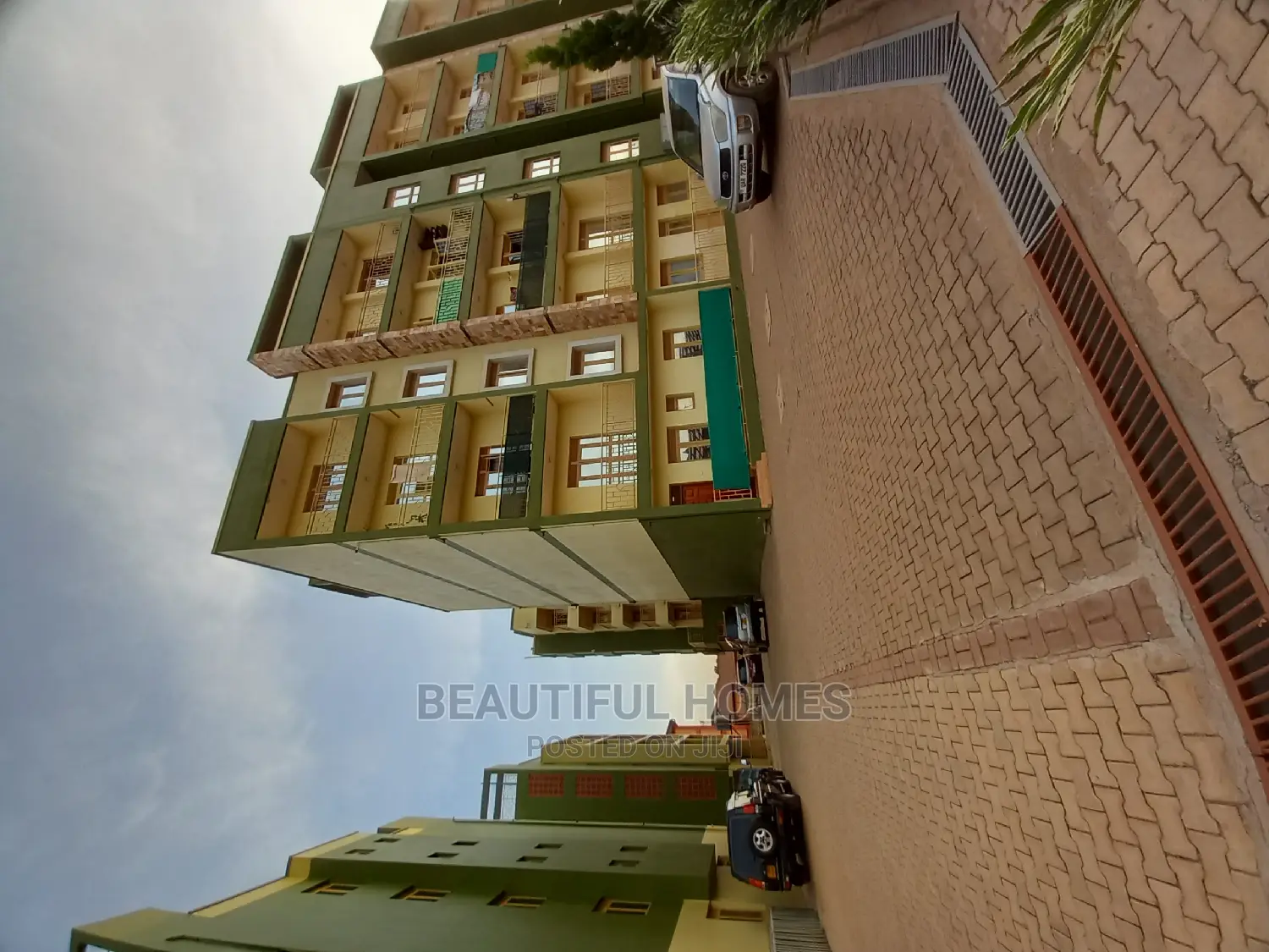 2bdrm Condo in Bukoto, Central Division for Sale