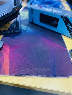 Mouse Pad With Lights on Sides